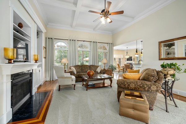 Les critères essentiels pour sélectionner la table de console idéale