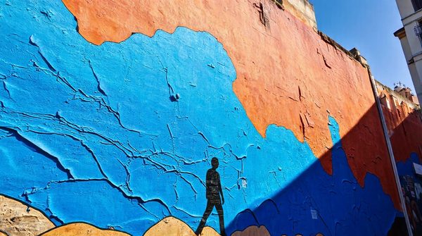 Découvrez l'univers des fresques murales à lyon par mélanie redon